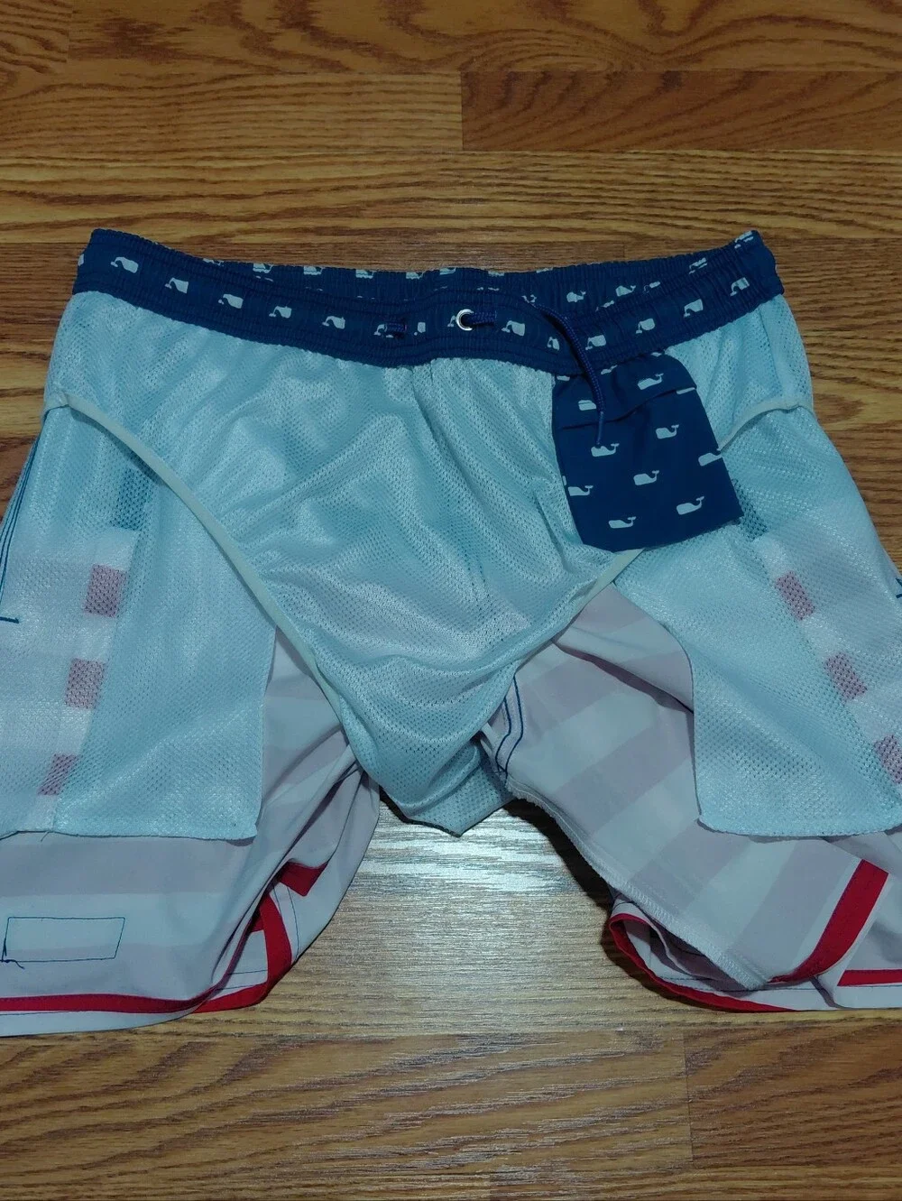 Vineyard Vines American Patriotic Swim Shorts Men Sz M Blue Red Logo Swim Trunks